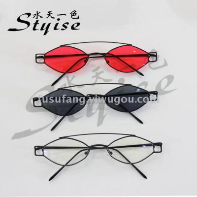 New spot Europe and the United States fashion small frame joker web celebrity trend sunglasses 5295