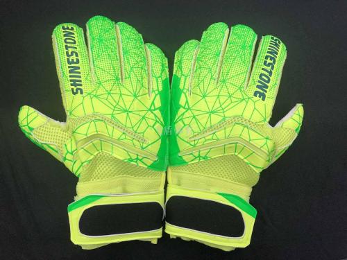 Professional Football Goalkeeper Finger Guard Factory Direct Sales Match Goalkeeper Latex Gloves