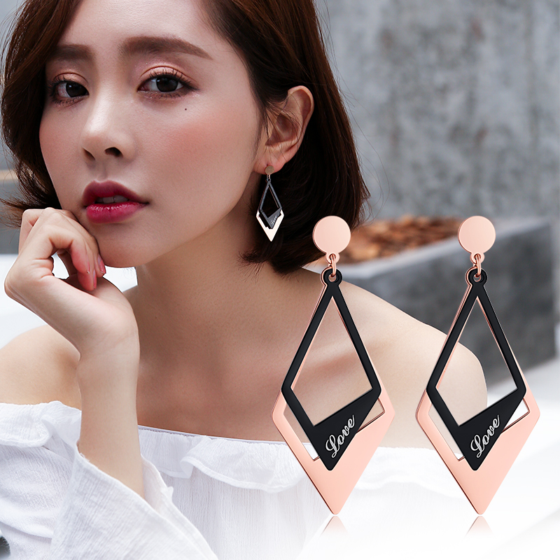 2020新品钛钢防过敏耳饰个性百搭耳钉菱形日韩时尚耳环厂家批发