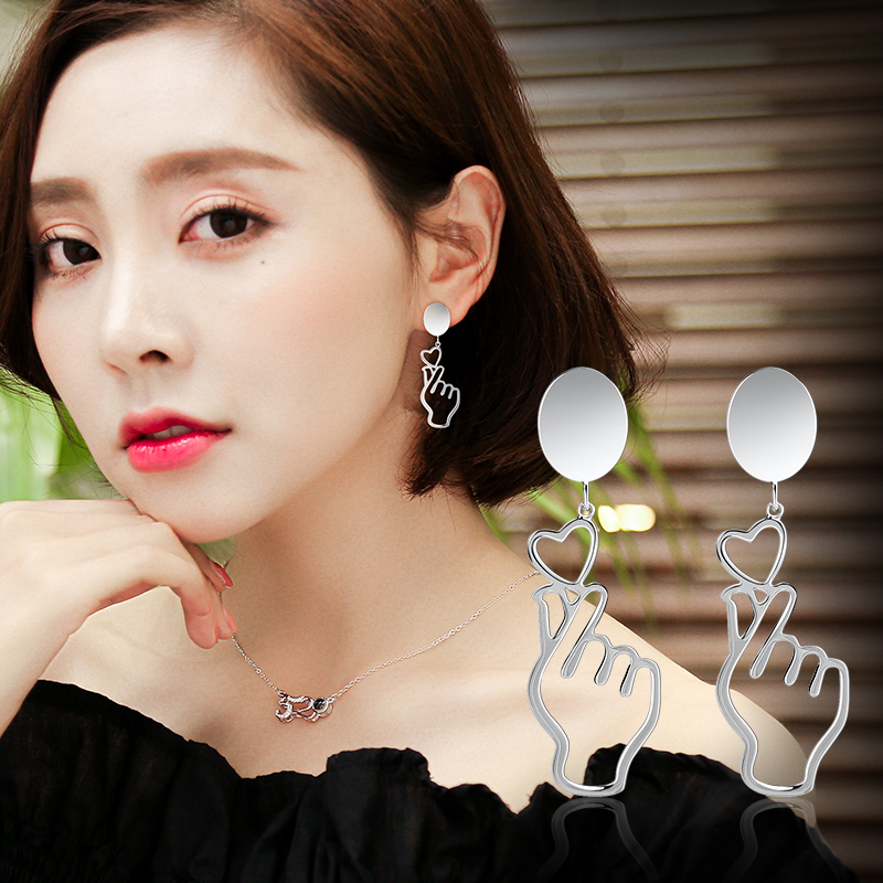 925银防过敏气质耳环时尚比心爱心手势耳饰个性日韩百搭耳钉批发