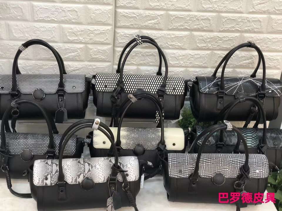 正品GFG女包，头层牛皮