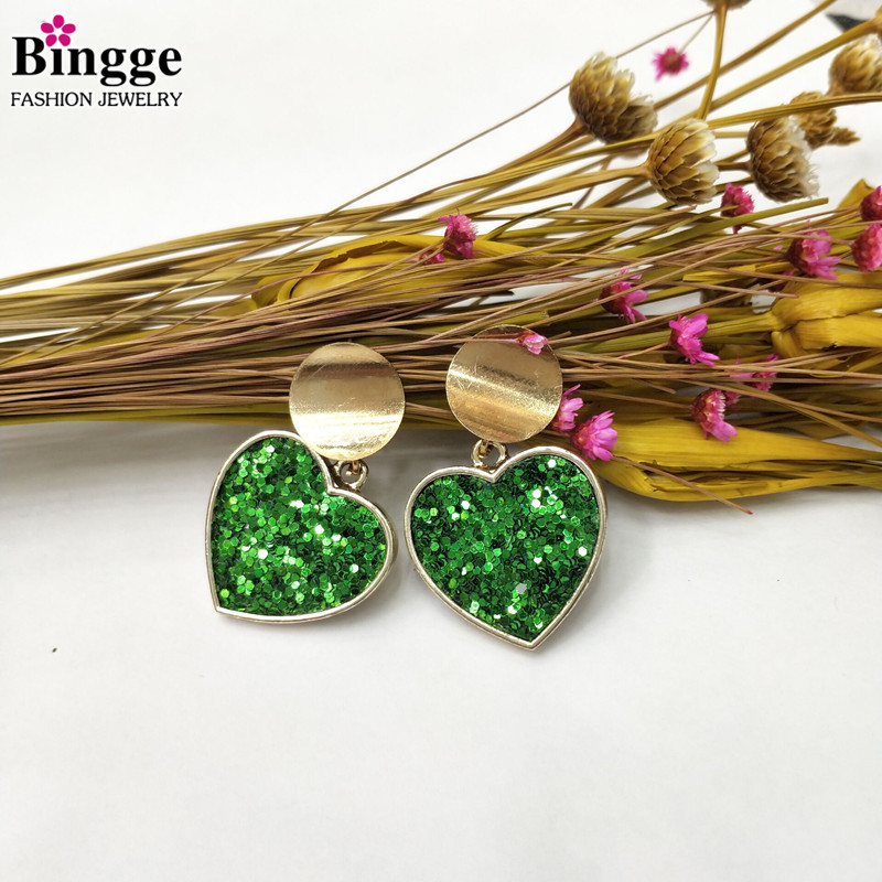 韩版个性潮人简约短款耳坠小清新饰品闪亮亮绿色心形吊坠百搭女款