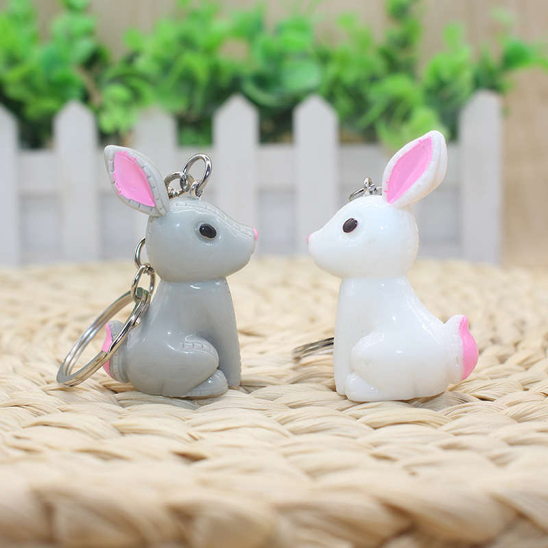 树脂立体可爱小兔子钥匙扣链圈挂件创意包包挂件个性DIY饰品配件