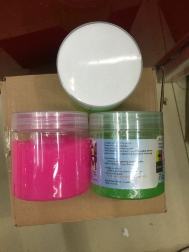 office glue， hundred adhesive， cleaning adhesive， traceless adhesive， solid adhesive， car cleaning adhesive