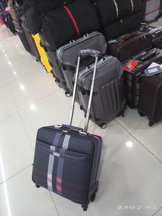 商务行空箱  牛津布 防水 进口超纤 耐磨性强 16寸拉杆箱