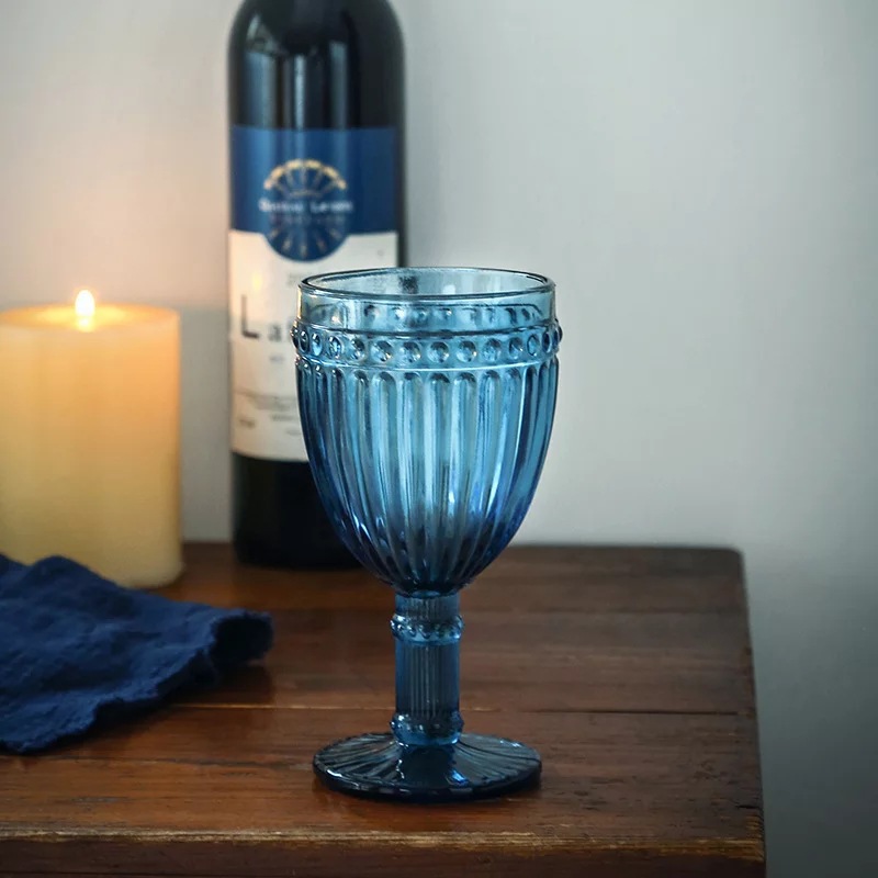 厂家直销创意高端欧式复古浮雕玻璃杯红酒杯果汁杯彩色玻璃高脚杯