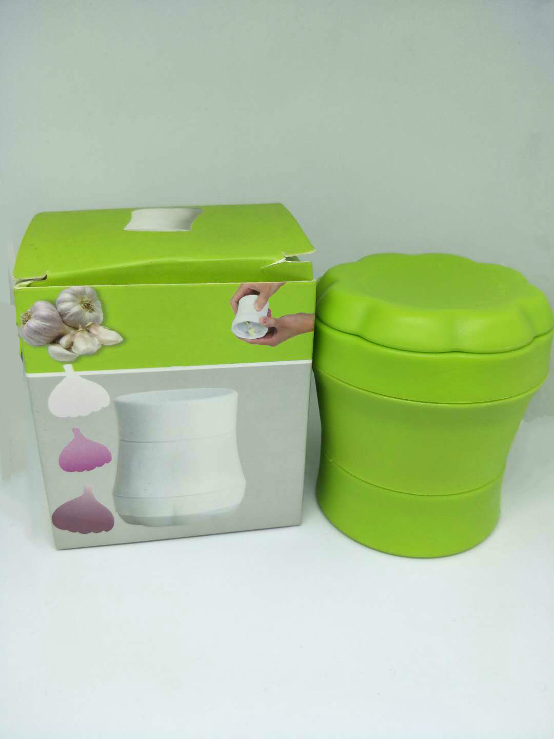 Kitchen spice tools: ginger and garlic slicer, mini garlic grinder, ginger and garlic mince grinder and garlic press pic 2