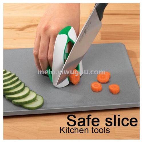finger protector， vegetable cutting protector， vegetable cutting hand protector， safe slice