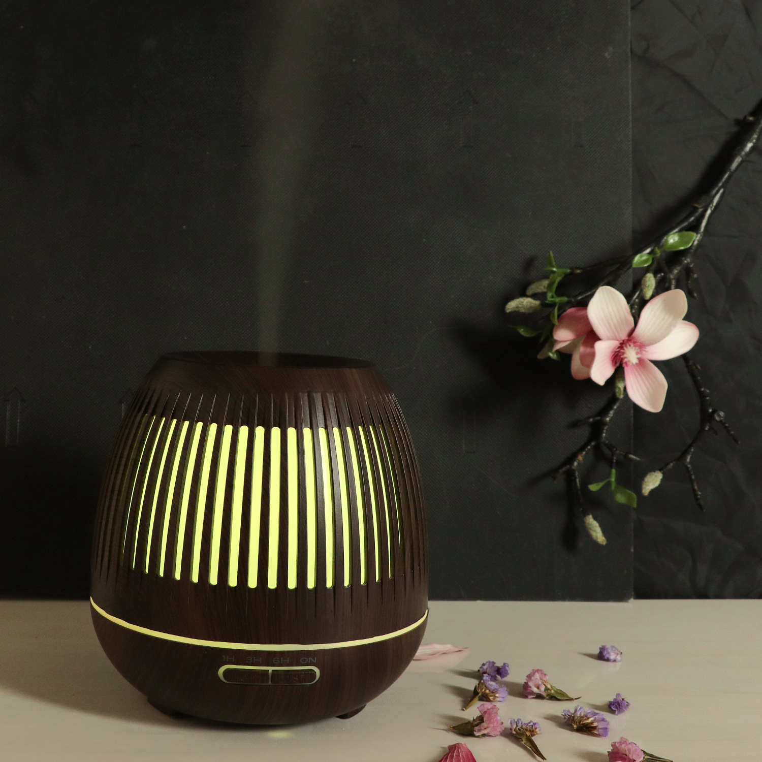 外贸热销300ml七彩木纹香薰机 家用大容量香薰加湿器 办公室香薰