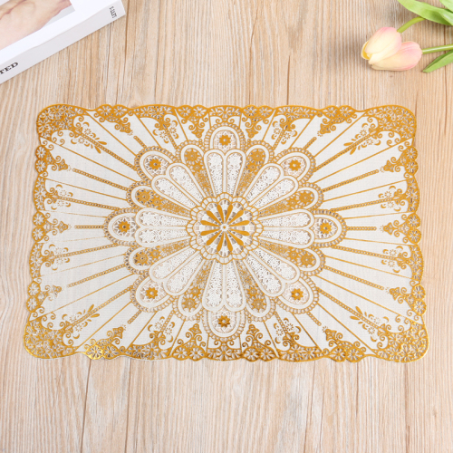 Rectangular 25 * 37cm Environmental Protection Placemat Heat Proof Mat Waterproof Non-Slip Western Placemat PVC Material Table Mat Placemats