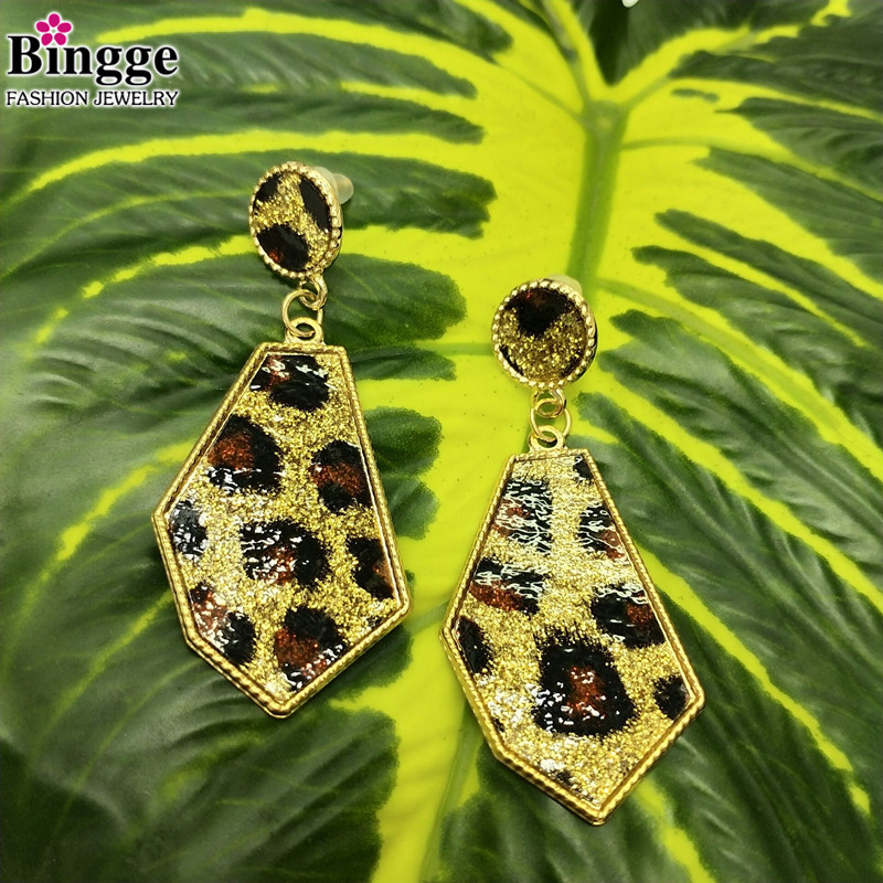 性感豹纹金属几何菱形耳环2019年新款潮人耳饰个性气质百搭女款