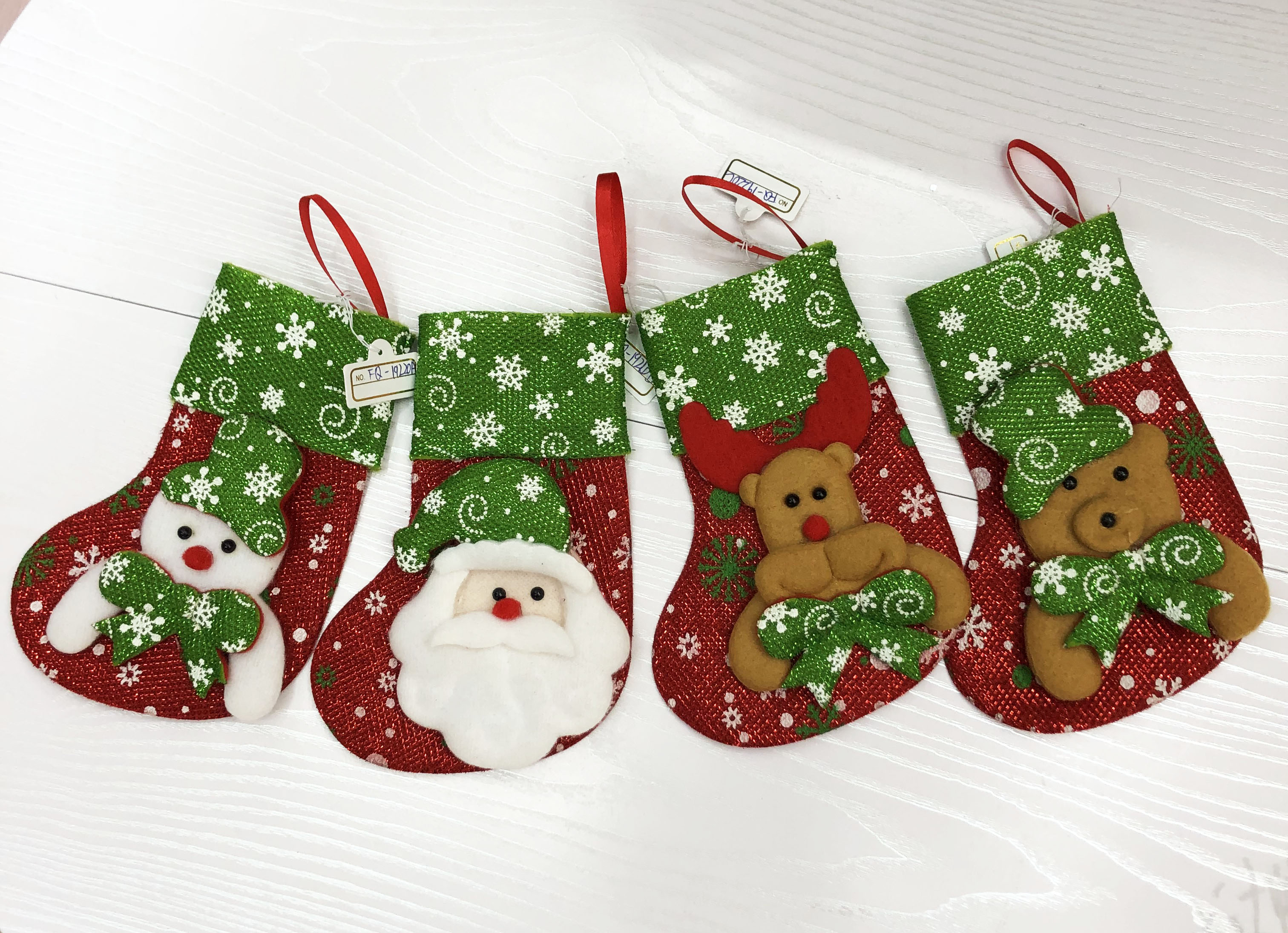 圣诞袜子雪花圣诞袜16cm雪花布偶圣诞袜室内装饰圣诞树挂件