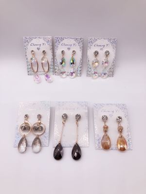 Anti-allergy crystal between the single cute Korean fashion products joker thin lady earrings