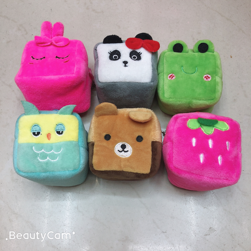 毛绒玩具包零钱包立体钱包 立体卡通零钱包钥匙扣立体钱包四方包