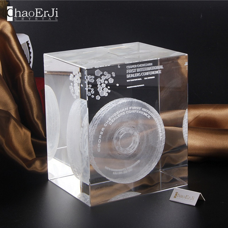 浦江水晶生产厂家  批发定制3D内雕摆件  精品激光内雕  轮胎模型