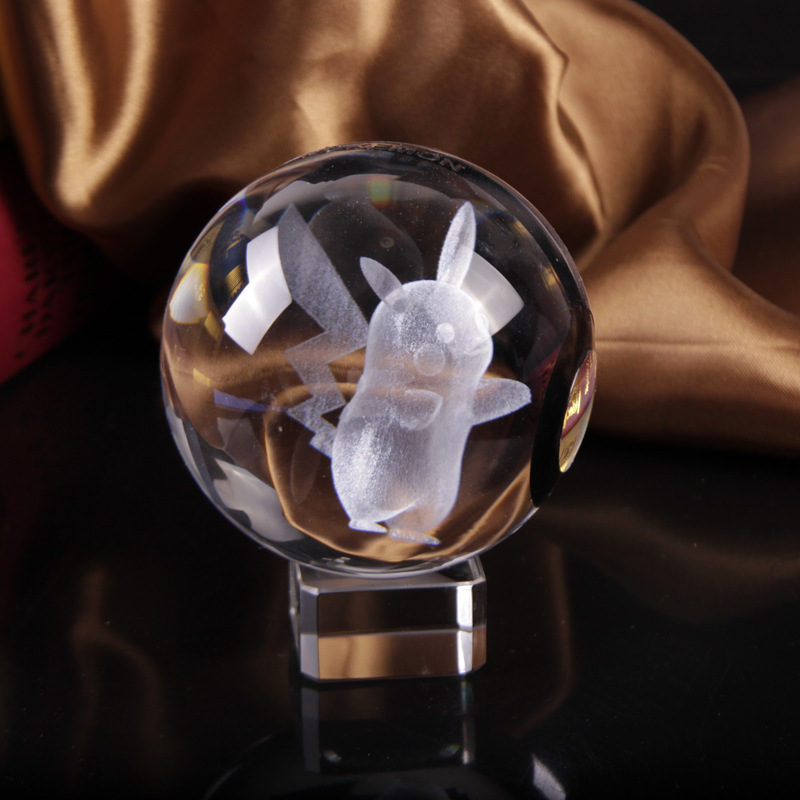 特价内雕水晶厂家直销 神奇宝贝皮卡丘 精灵球图案定制