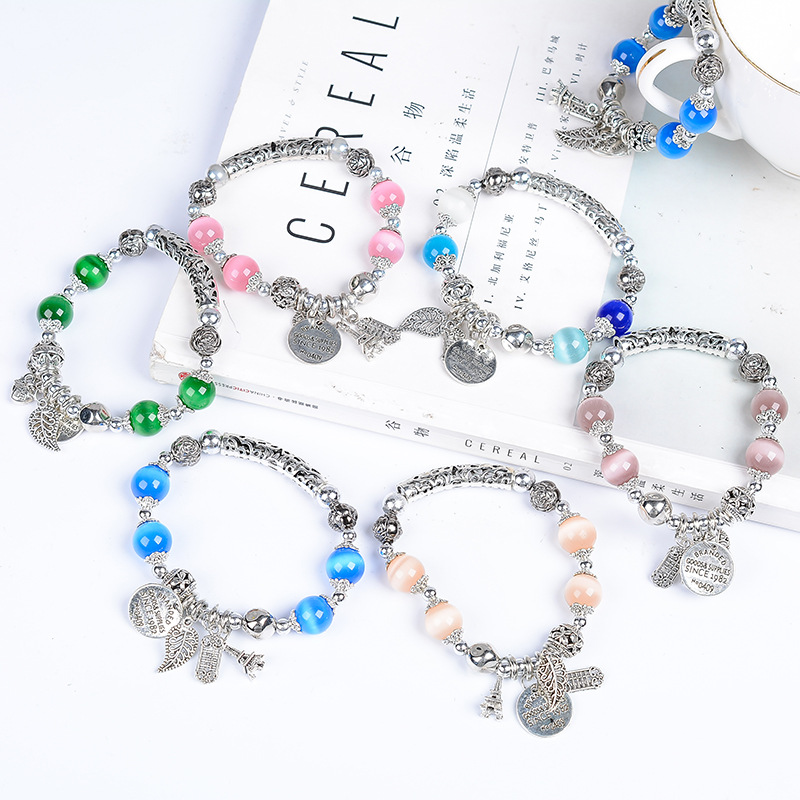 地摊夜市零售直播 夏季爆款手链女士手链 猫眼手链 仿银饰手链