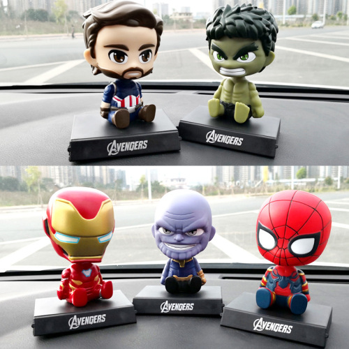 Q Version Avengers 3 Cartoon Spider-Man Thanos Iron Man Bobble Head Doll Car Ornaments