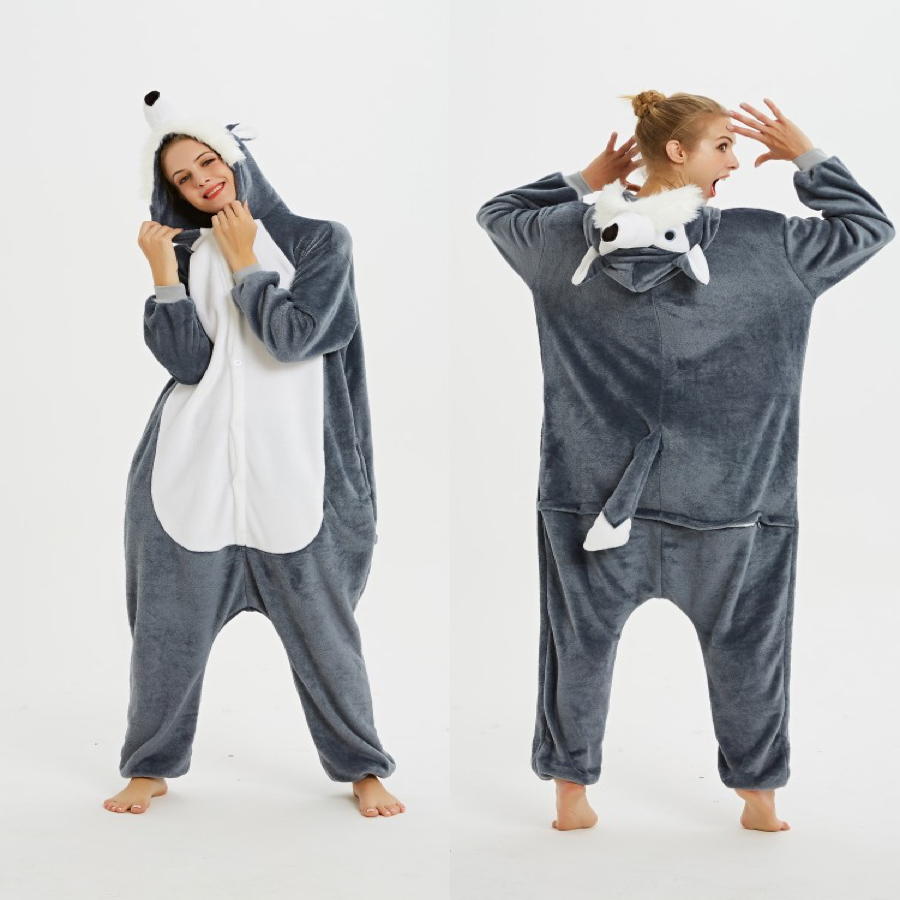 The new 2019 style rabbit and animal pajamas style home clothing is exported to South America and Russia