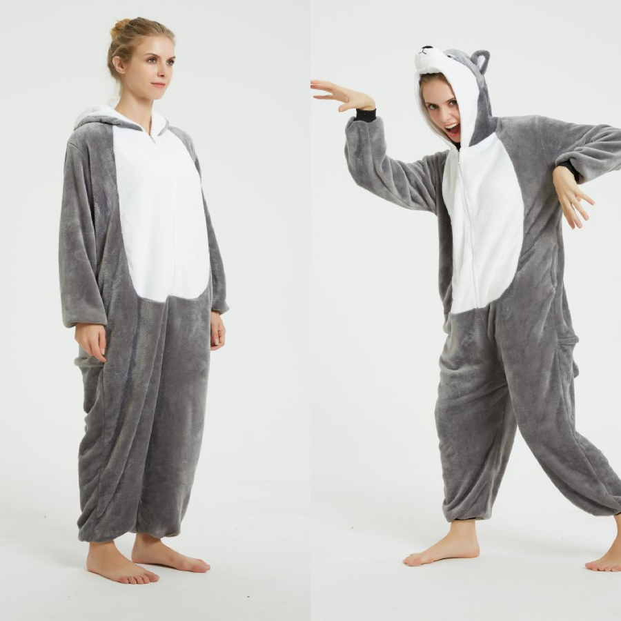 The new 2019 style rabbit and animal pajamas style home clothing is exported to South America and Russia