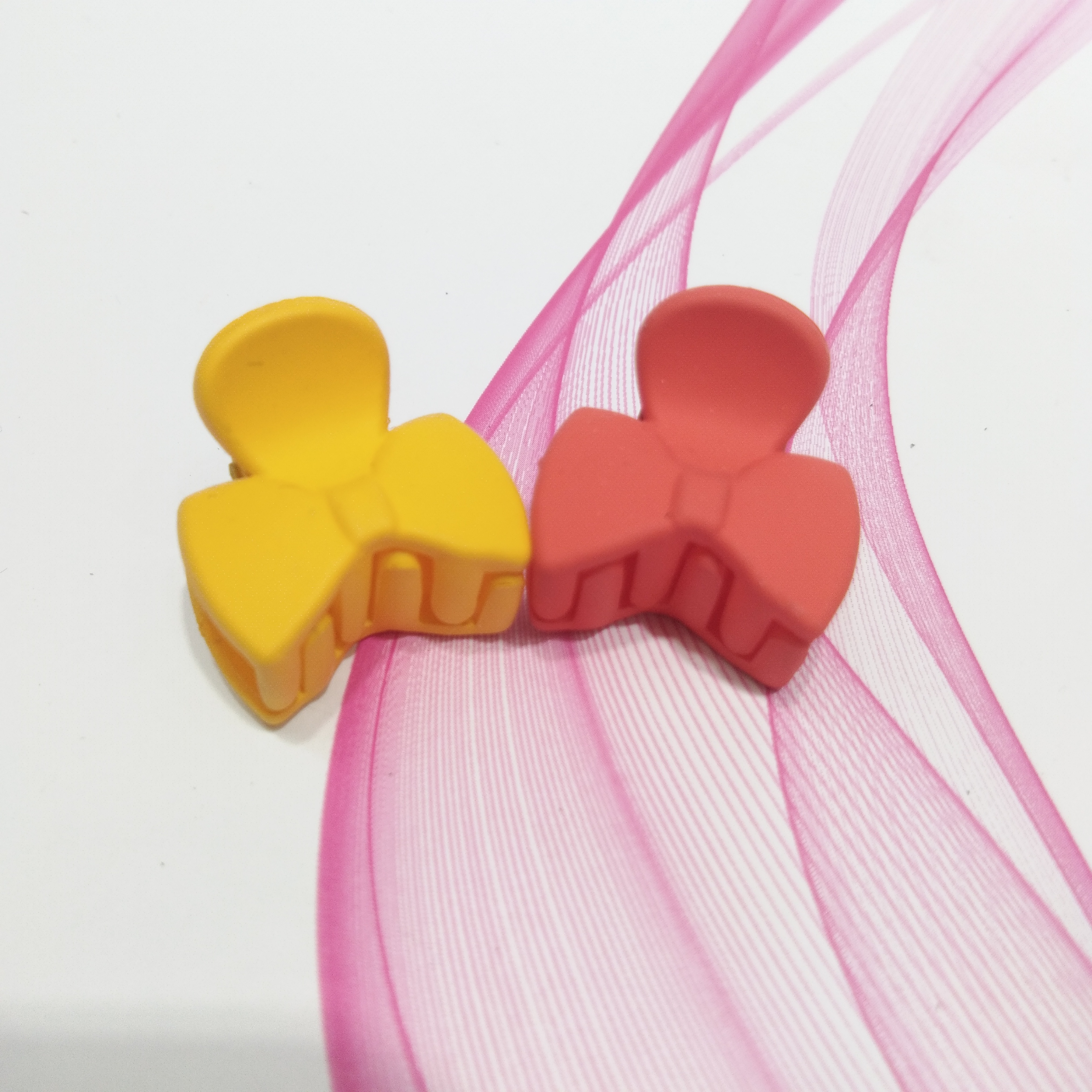 新款蝴蝶结迷你小爪夹环保材料不易断流行发夹头饰