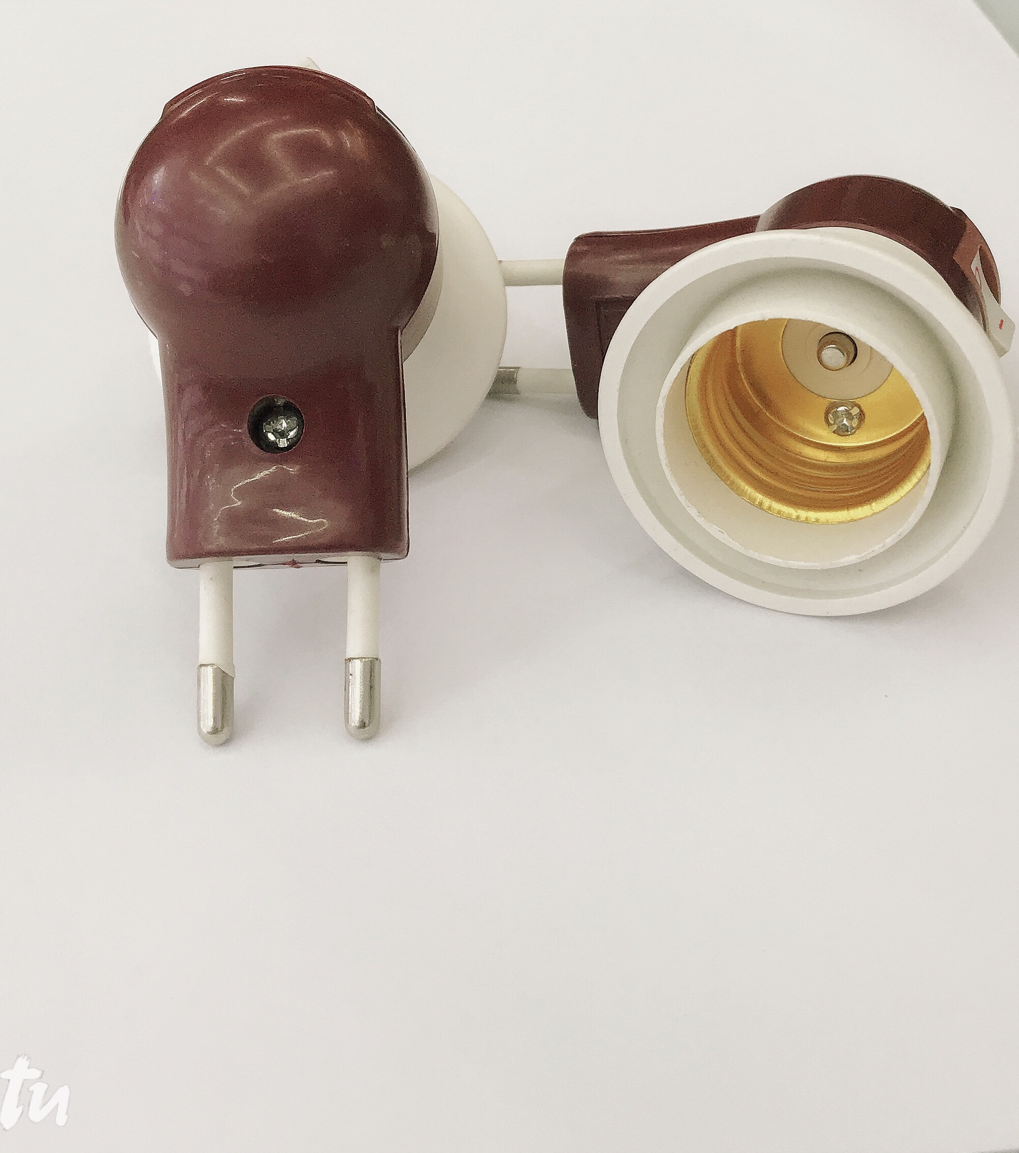 Manufacturer direct selling pipe type E27 screw socket switch small night light socket LED lamp