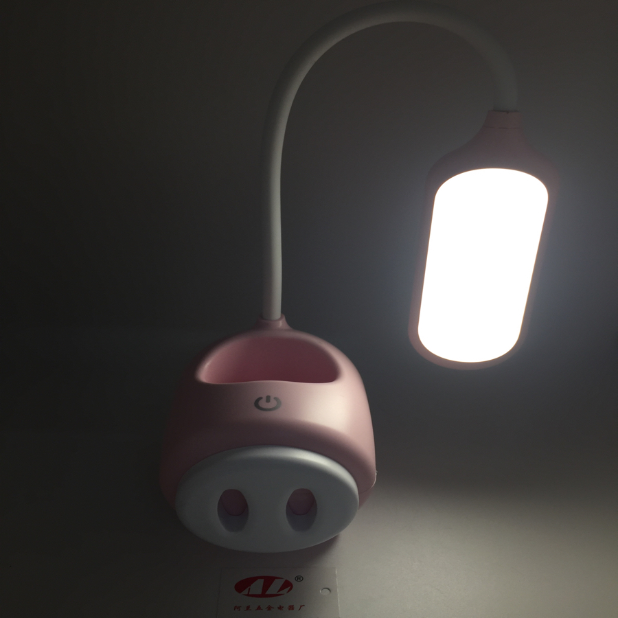 Desk lamp eye - protecting Desk student dormitory rechargeable LED learning pupil high school student bedroom bedside pen holder
