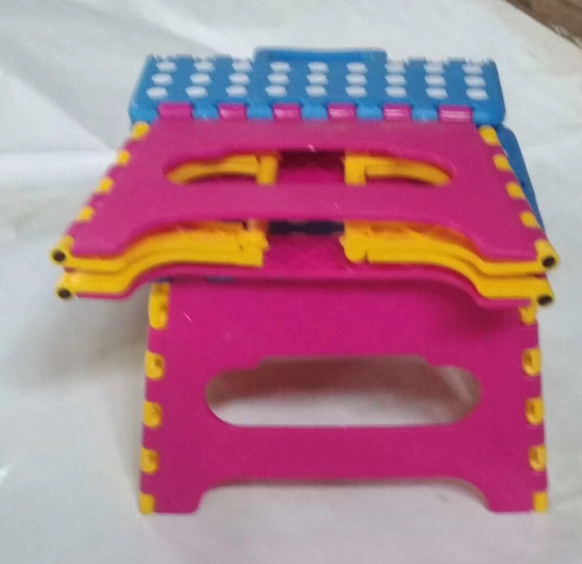 塑料折叠凳子简易椅子成人家用火车马扎折叠小板凳户外便携钓鱼凳详情8