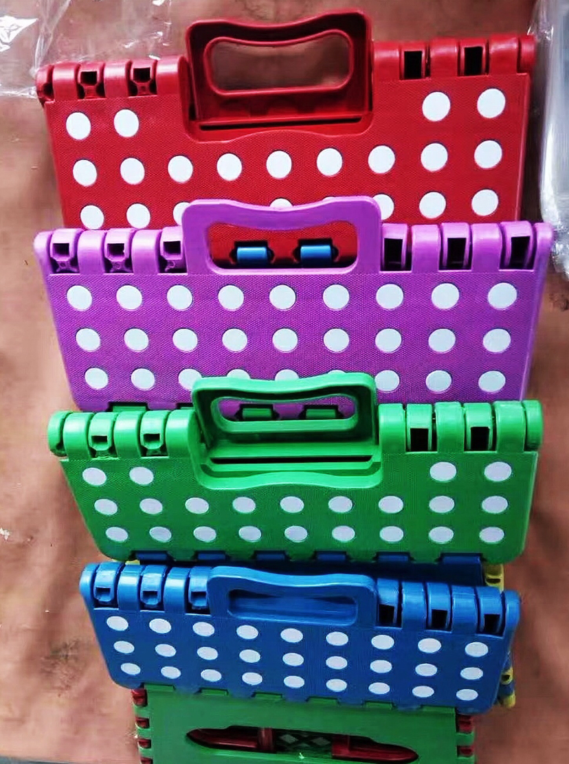 塑料折叠凳子简易椅子成人家用火车马扎折叠小板凳户外便携钓鱼凳详情7