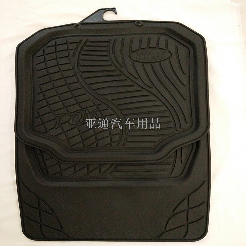 汽车用品脚垫PVC，NO1小车通用脚垫4件套5件套出口外贸