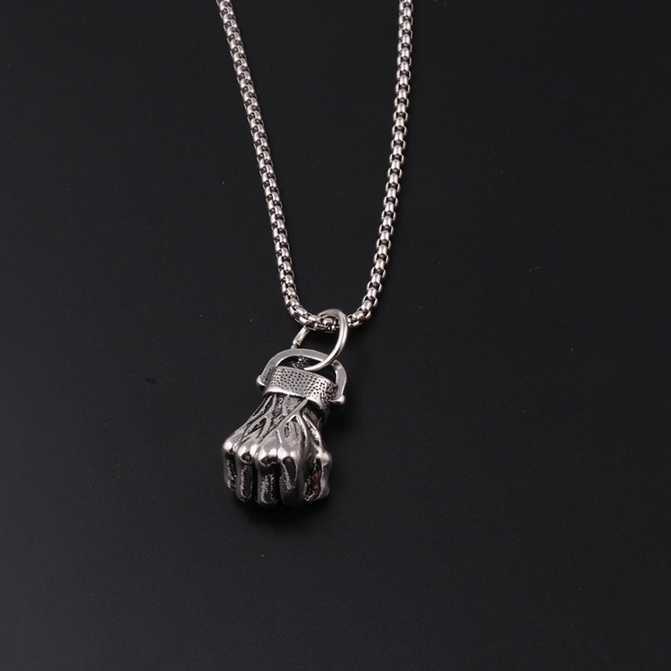 流行合金饰品拳头项链龙蜘蛛吊坠挂件男女长毛衣链配饰 孟宇