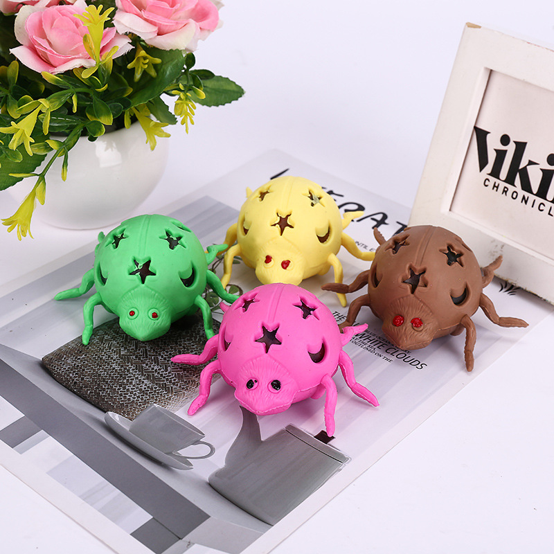 2019新款甲壳虫发泄球葡萄球捏捏乐抖音减压玩具水球