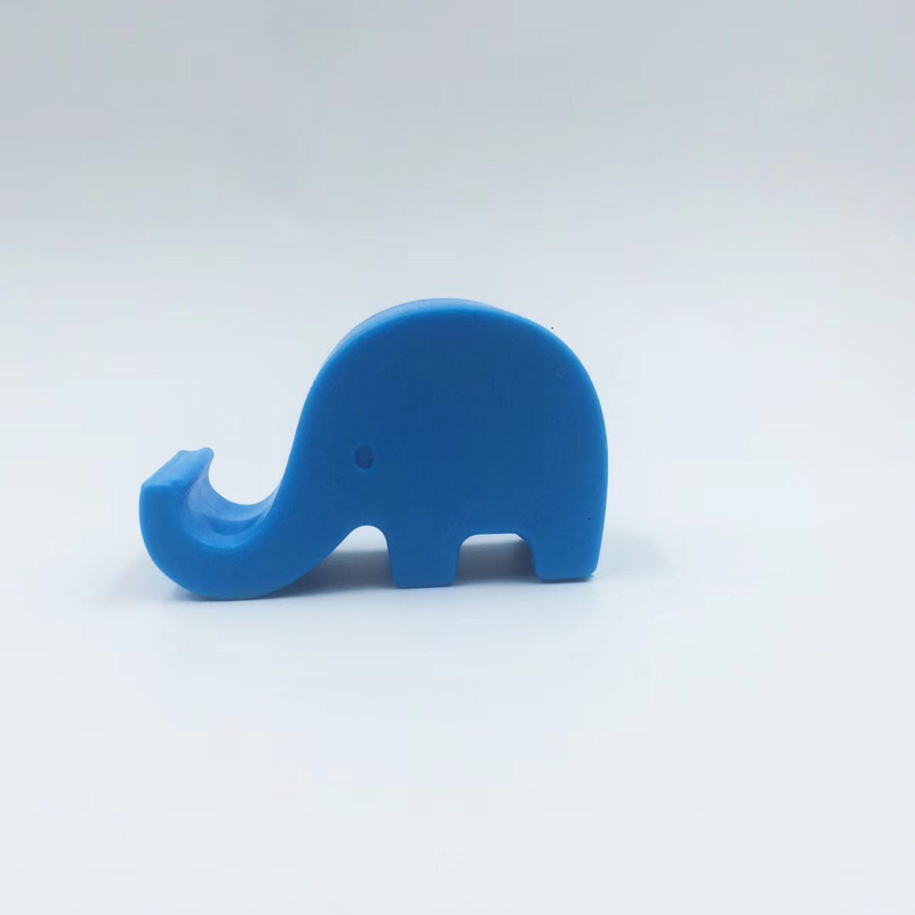 Small elephant silica gel bracket