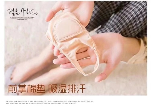 Women‘s New Ice Silk Front Palm Sponge Pad Exposed Heel Invisible Socks High Heels Socks Ankle Socks
