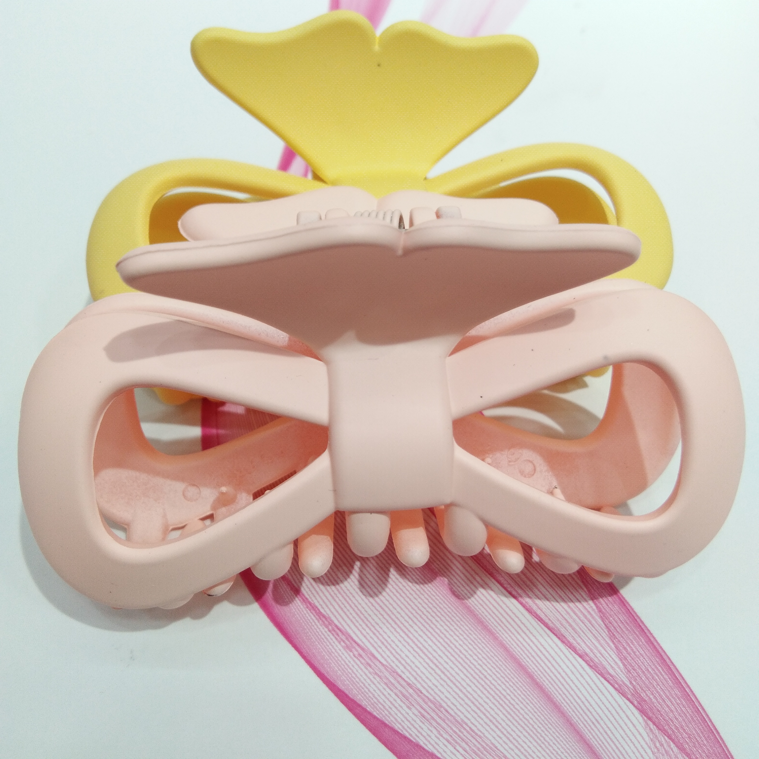 新款韩系可爱女神蝴蝶结橡皮漆爪夹环保不断料头饰地摊