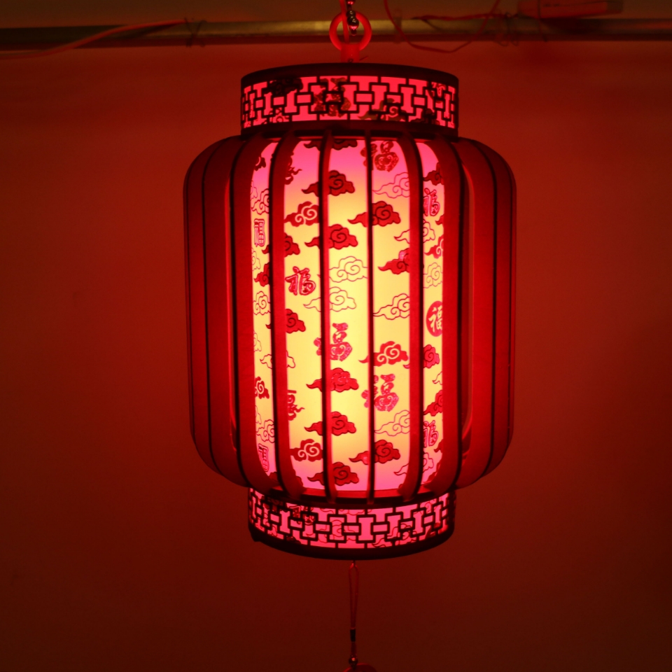 经典木艺灯笼创意宫灯新款旋转灯笼