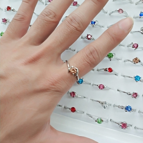 aishang sunshine， colored diamond ring， a box of 100 mixed colors