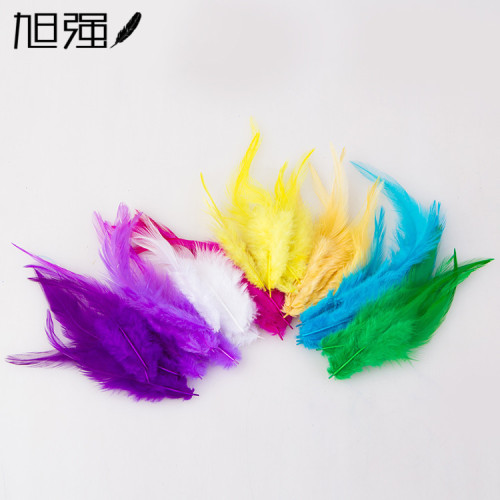 Factory Direct Sales Colorful Chicken Feather 4-6 Pointed White Tip DIY Ornament Clothing Ornament Ingredients Dyed Feather