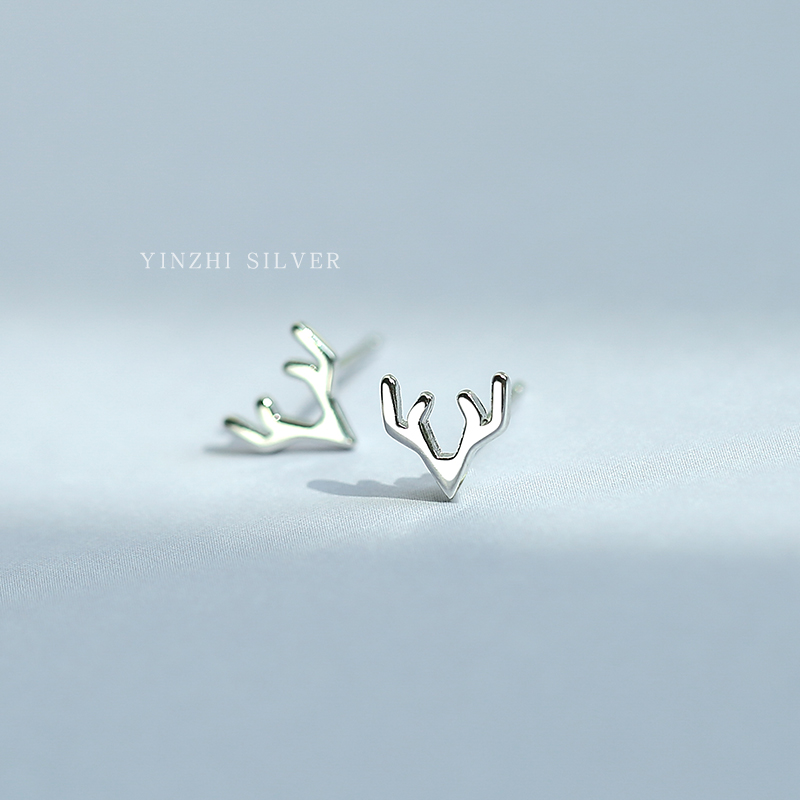 S925银耳钉2019新款潮简约女小巧麋鹿圣诞耳饰气质非纯银耳环百搭
