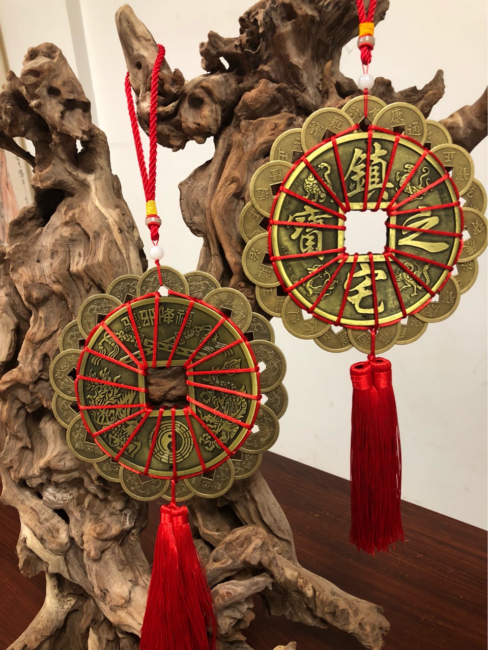 合金18帝梅花铜钱挂件挂件 现货供应工艺品挂件