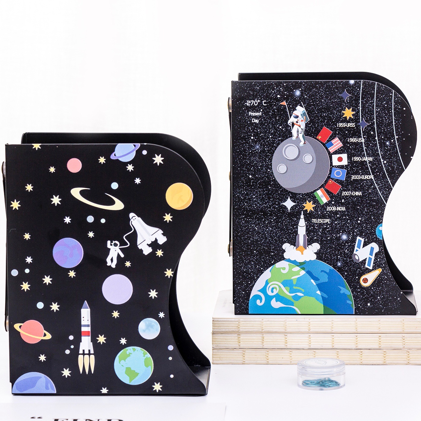 伸缩书立 金属镂空书挡 创意学生折叠书立架批发代发工厂