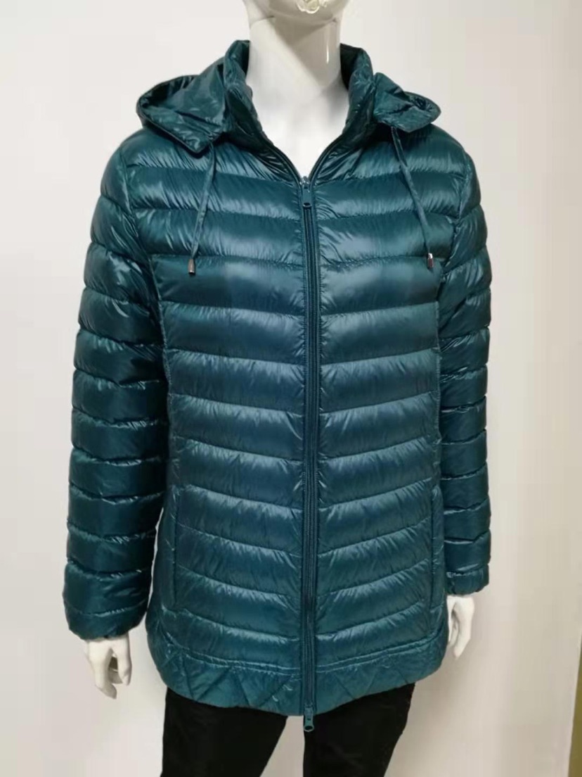原装高端羽绒衣新潮流羽绒服外套
