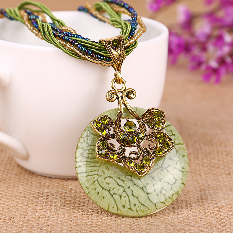 2019日韩潮流波西米亚复古花式镶钻镂空气质百搭项链女 厂家直销