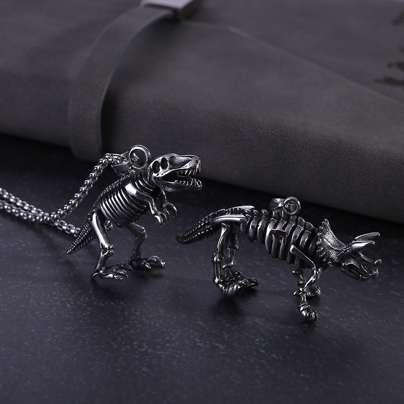 跨境新款欧美流行钛钢立体恐龙摆件吊坠不锈钢男士项链饰品批发