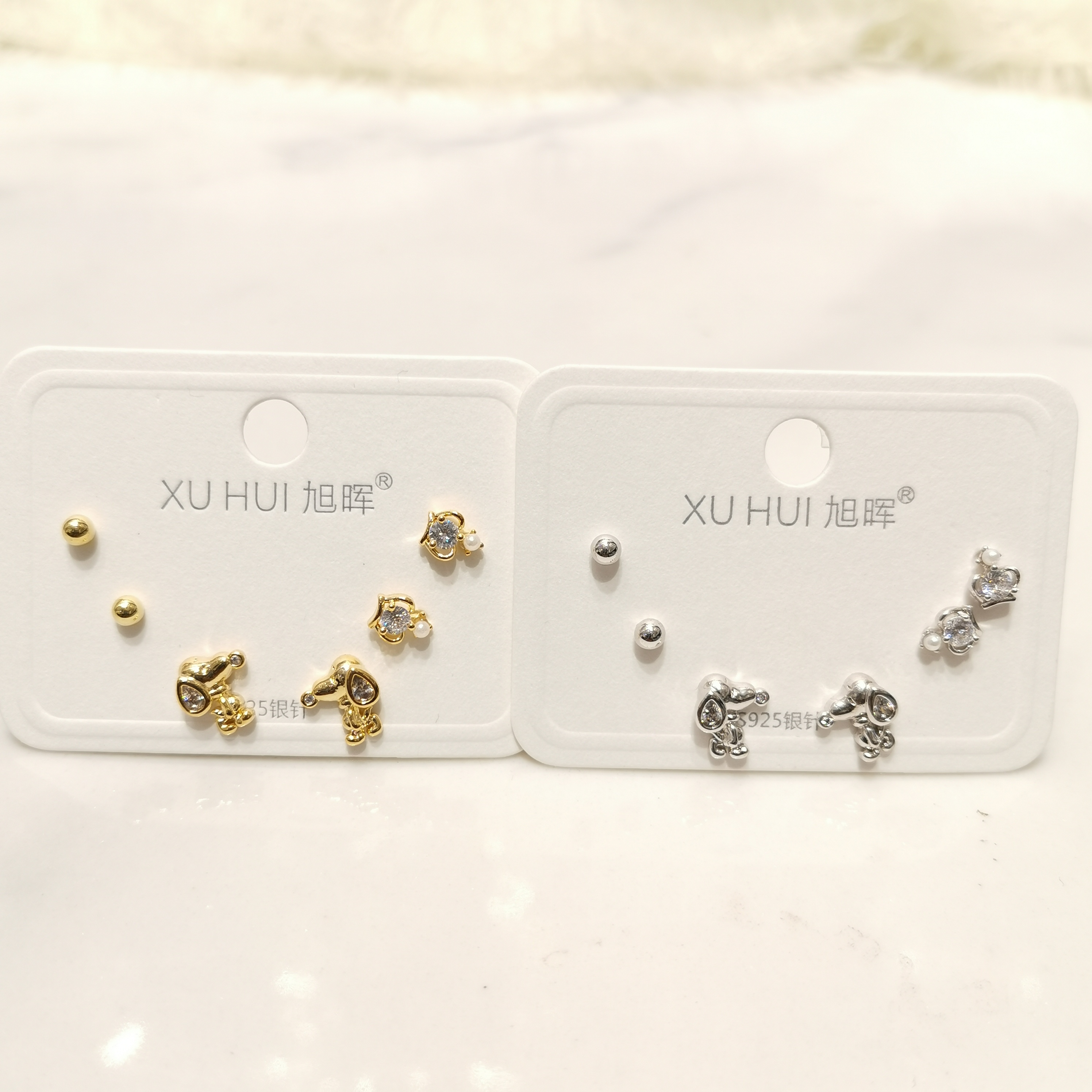 S925银针六只一卡 史努比耳钉 铜镀真金镶4A锆石 个性简约耳钉 女