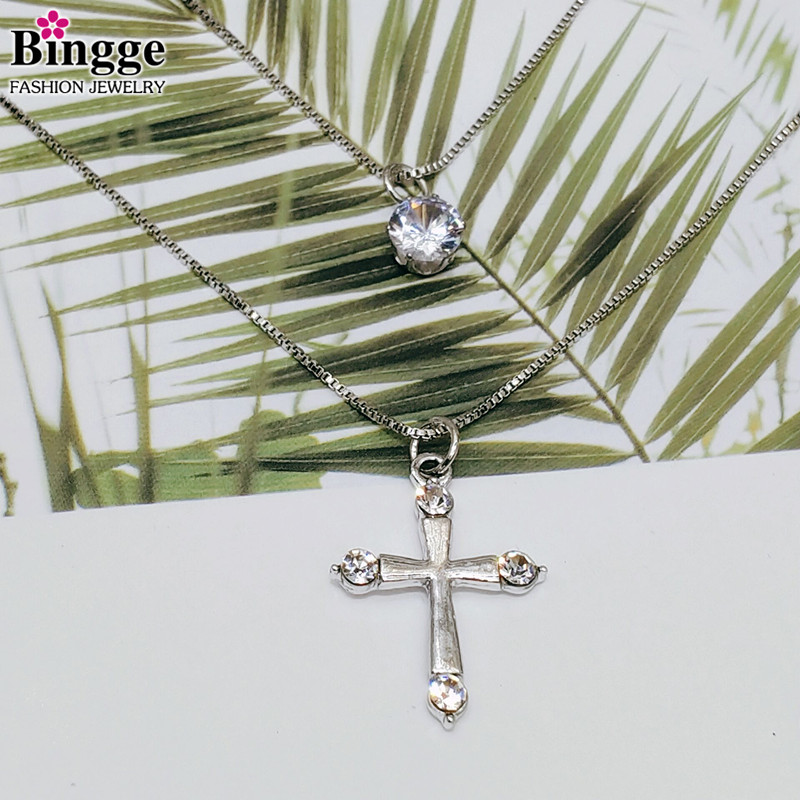 精美简约气质秋冬毛衣链搭配精致带钻十字架吊坠百搭女款厂家直销