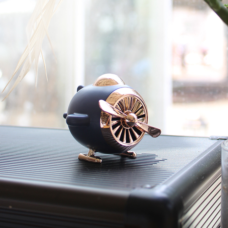 蓝牙音箱直升机创意便携低音炮迷你可爱户外无线飞机音响批发