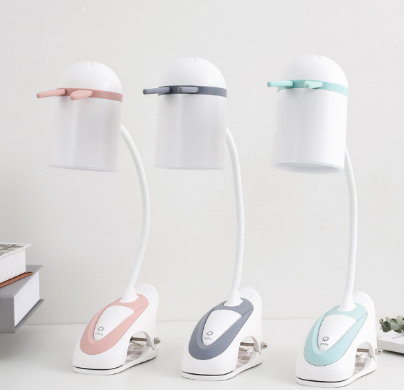 LED充电卧室床头灯学生宿舍儿童学习护眼书桌充电式夹子灯