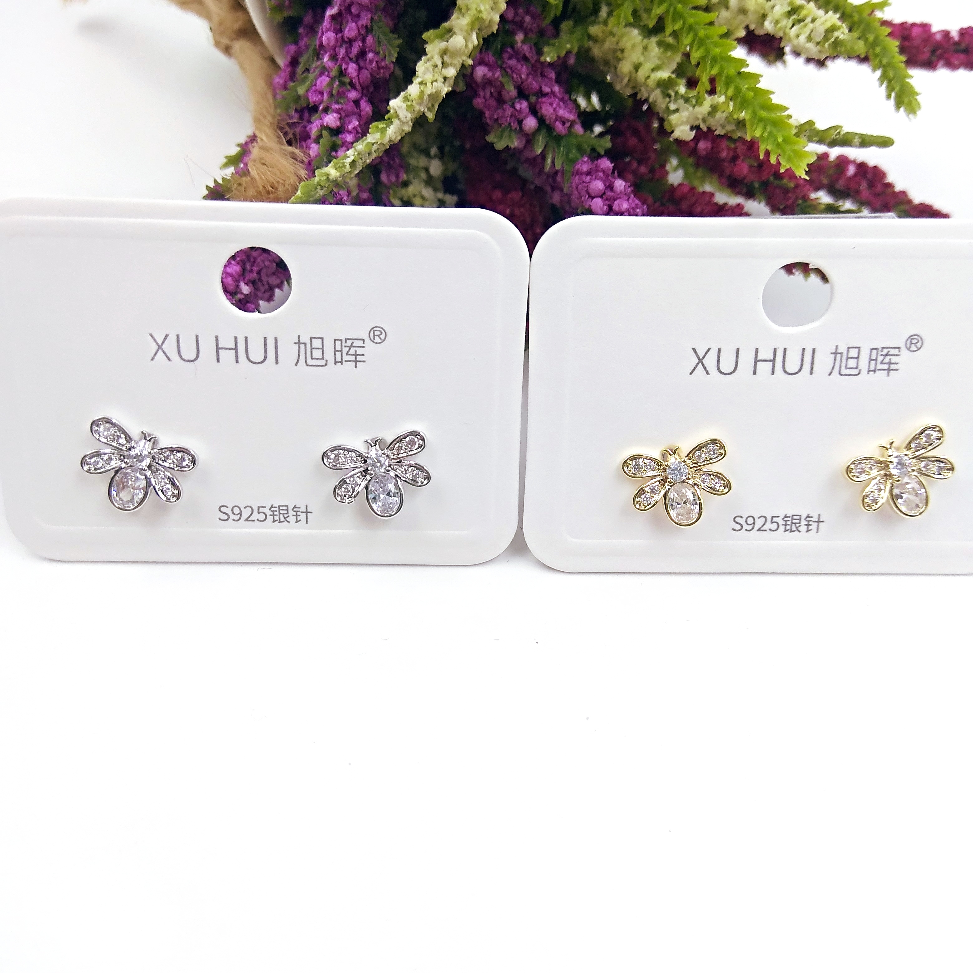 S925银针小蜜蜂耳钉 铜镀真金镶4A锆石 简约时尚高品质饰品