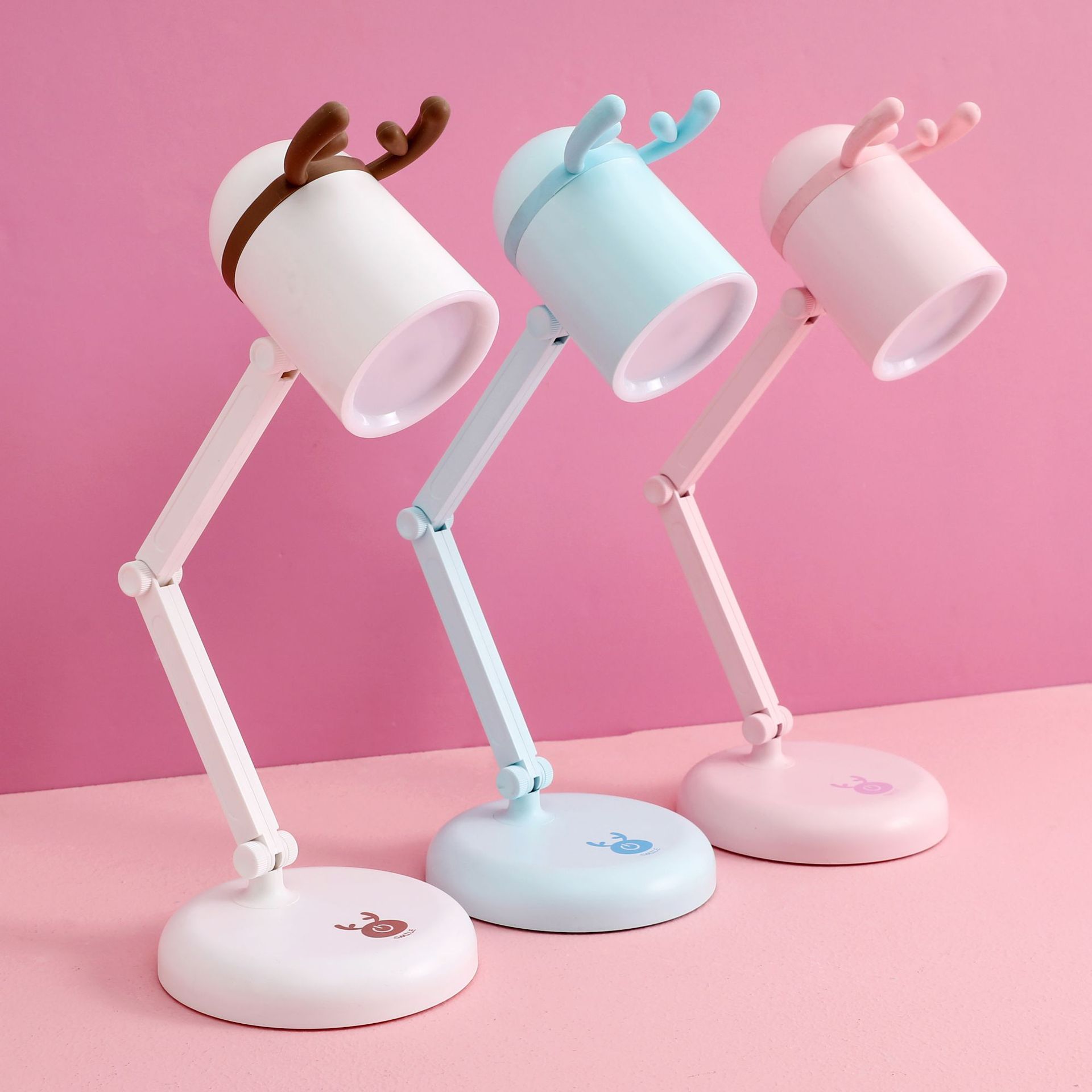 小鹿折叠触摸感应台灯